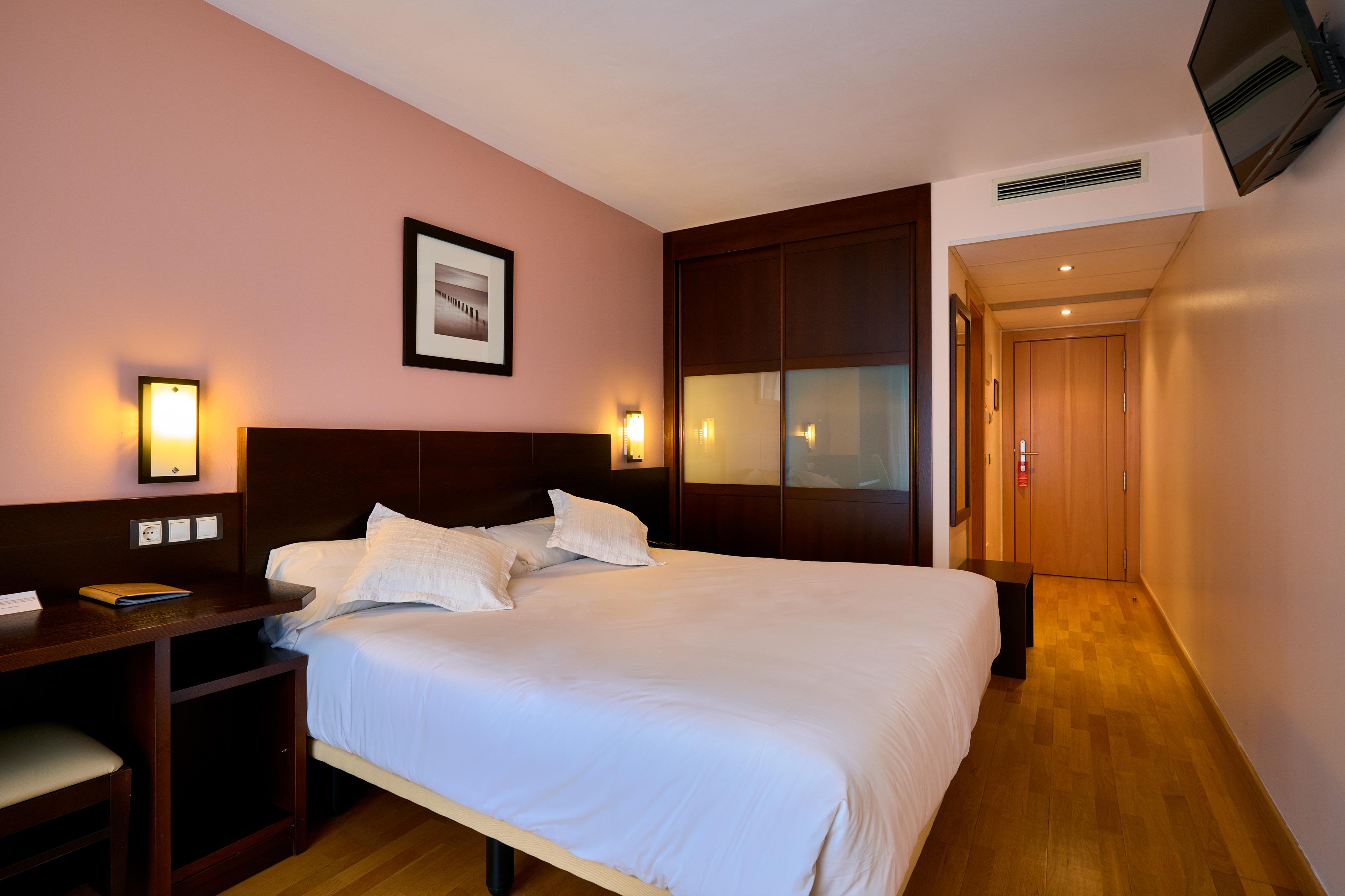 Hotel Castro Real Oviedo Buitenkant foto