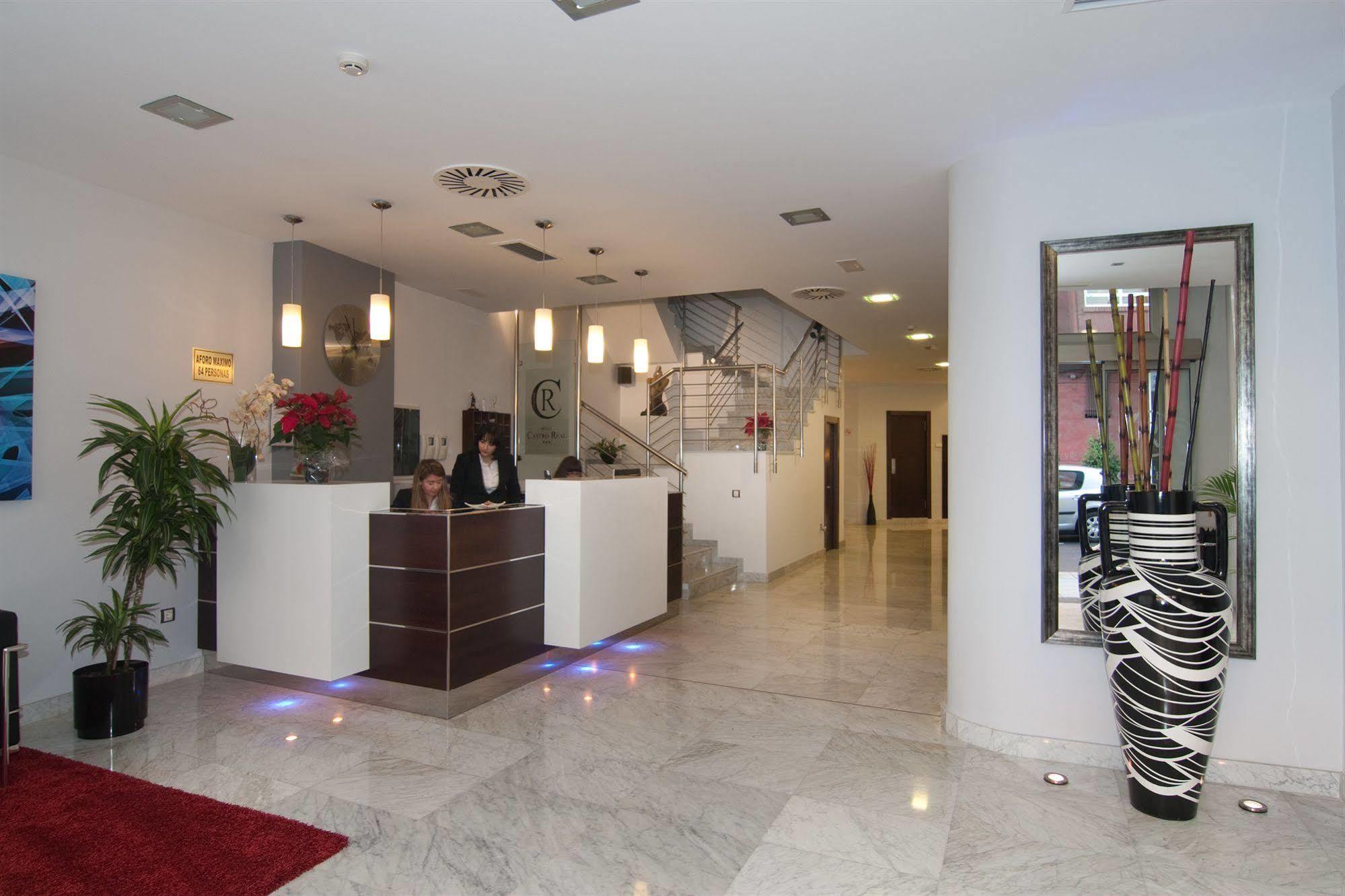 Hotel Castro Real Oviedo Buitenkant foto