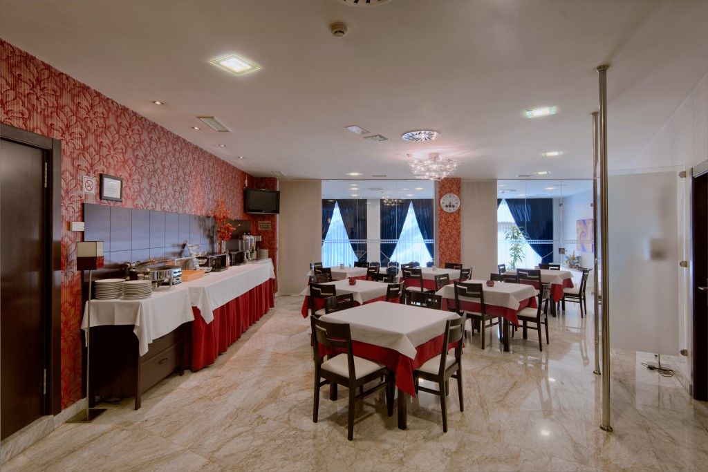 Hotel Castro Real Oviedo Buitenkant foto