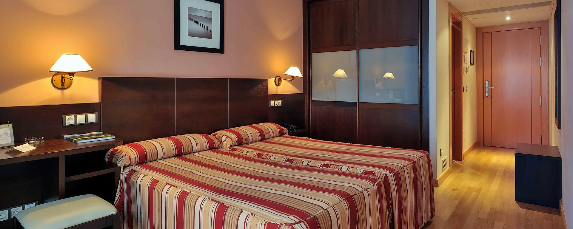 Hotel Castro Real Oviedo Buitenkant foto