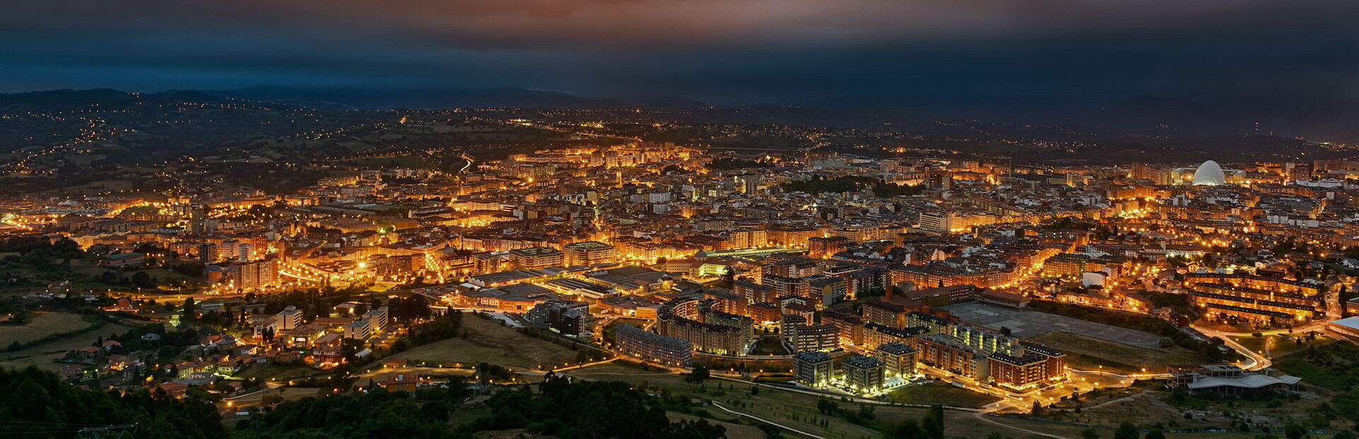 Hotel Castro Real Oviedo Buitenkant foto